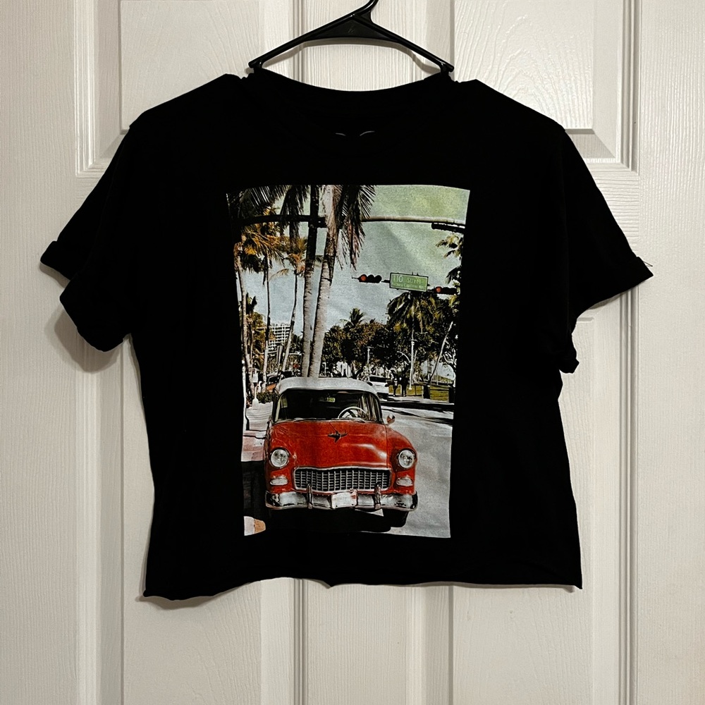Obsessive Love crop top shirt
